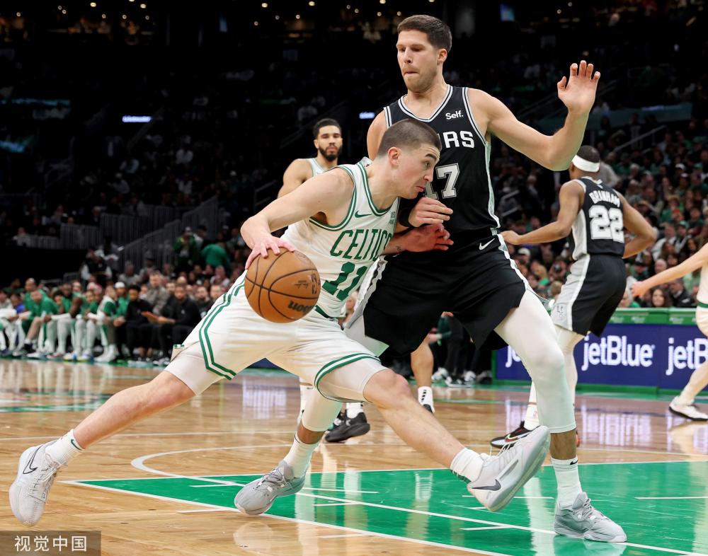 球队在中场 球队在中场