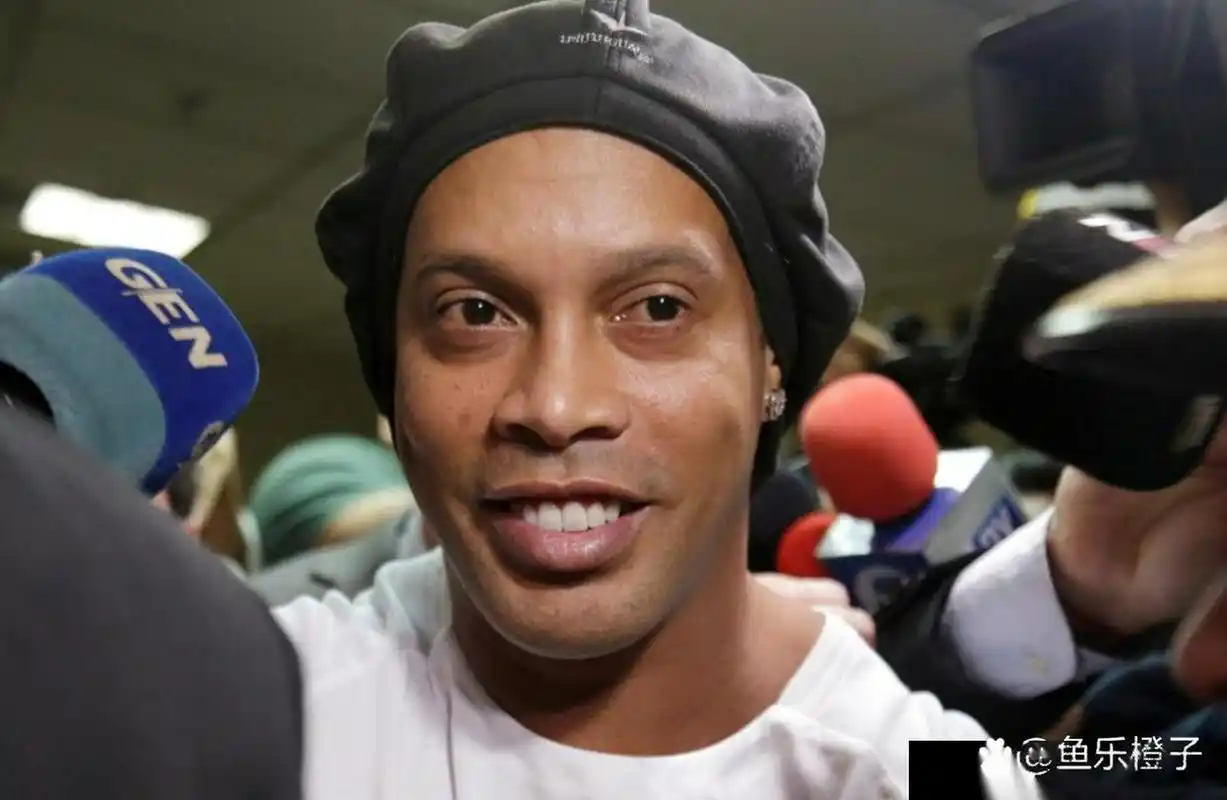 薪资空间的 薪资空间的