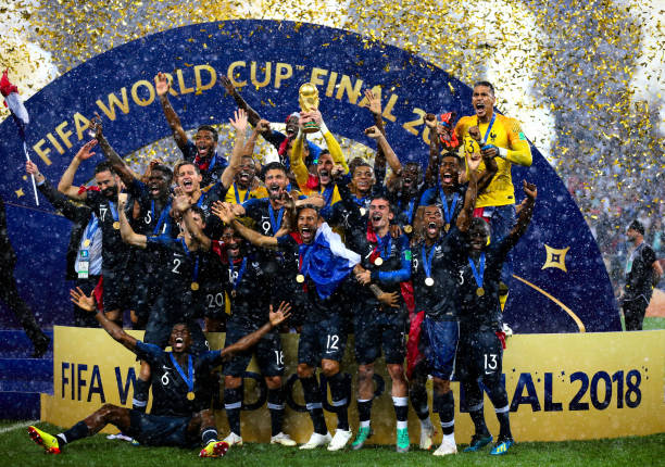 之旅与波尔 之旅与波尔